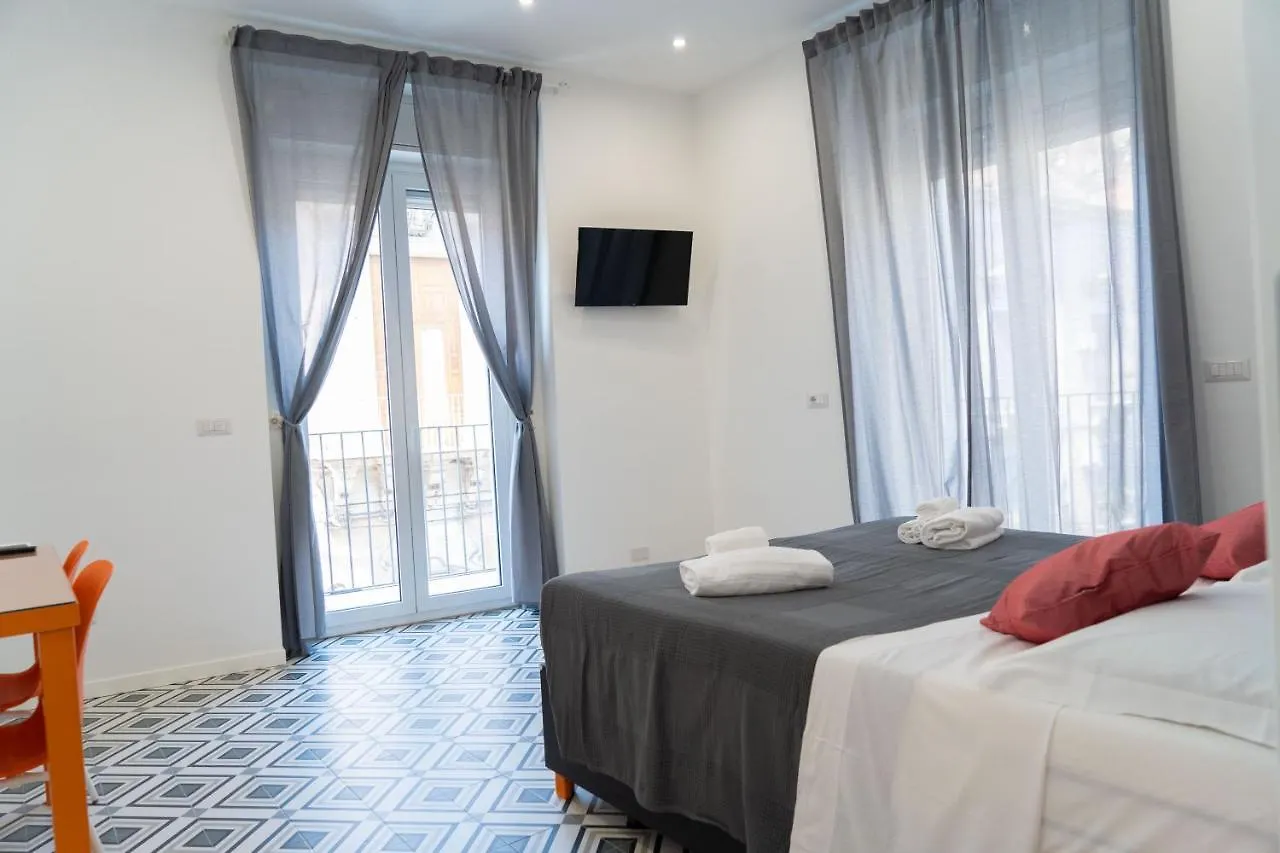 305 Apartment Catania Italy
